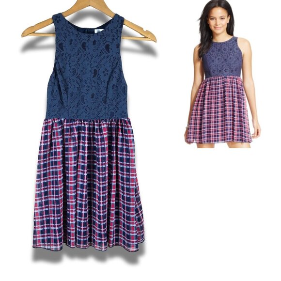 Emerald Sundae Juniors' Size 3 Lace-Bodice Plaid-Skirt Tank Dress - Picture 1 of 6